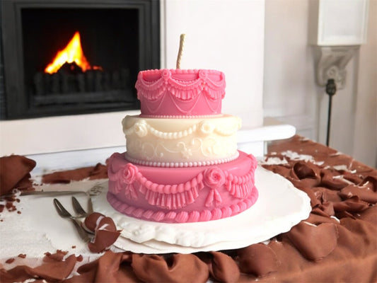 Creamy Bliss - Layered Cake Candle - AtelierCMXII